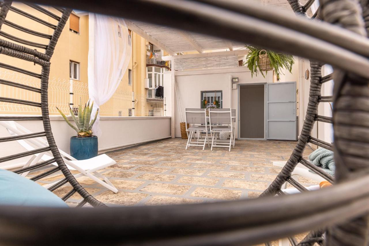 Regina Minor Apartment Монополи Екстериор снимка