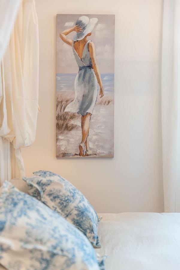 Regina Minor Apartment Монополи Екстериор снимка