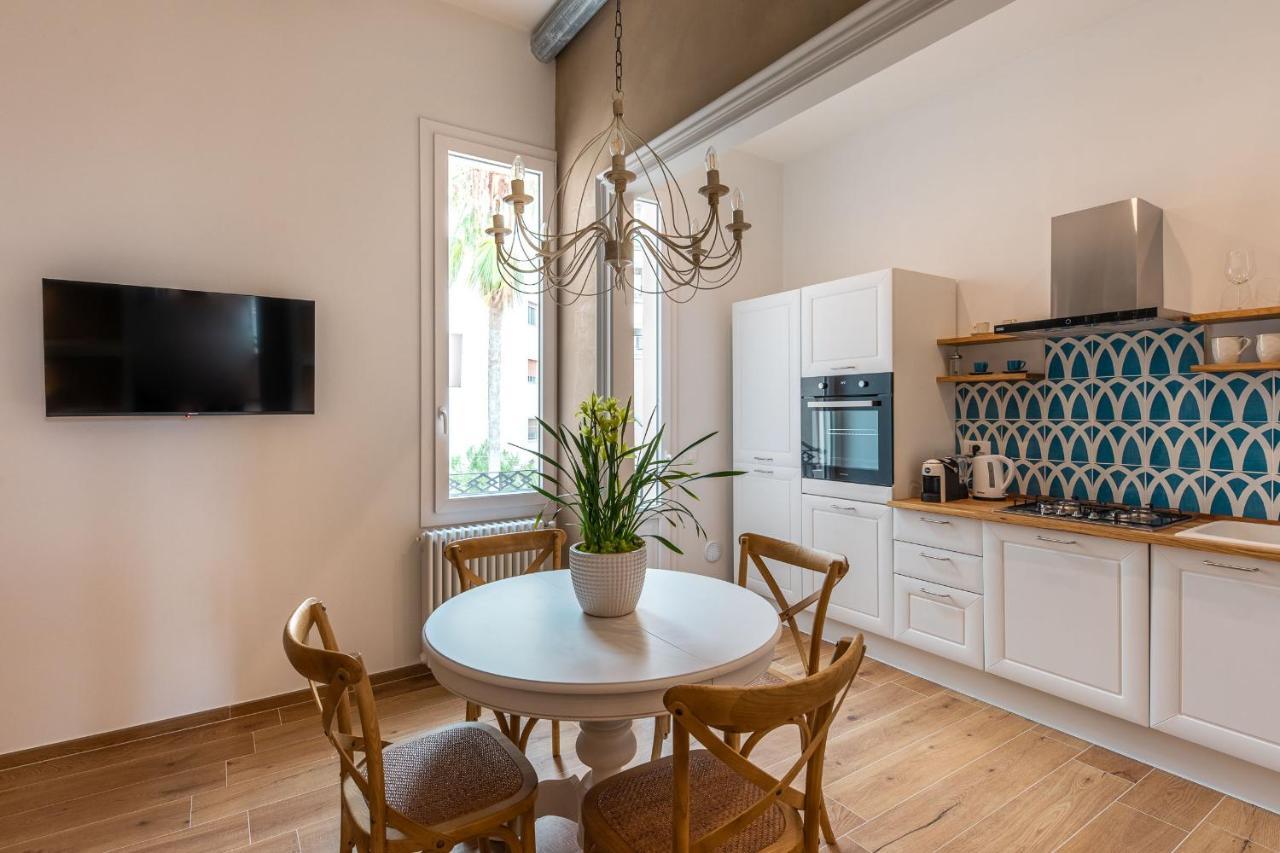 Regina Minor Apartment Монополи Екстериор снимка