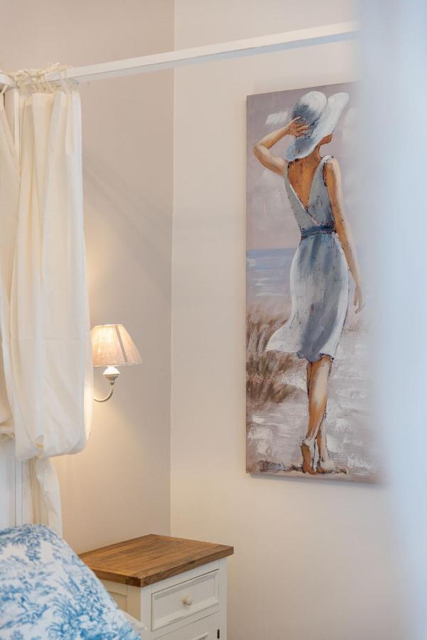 Regina Minor Apartment Монополи Екстериор снимка