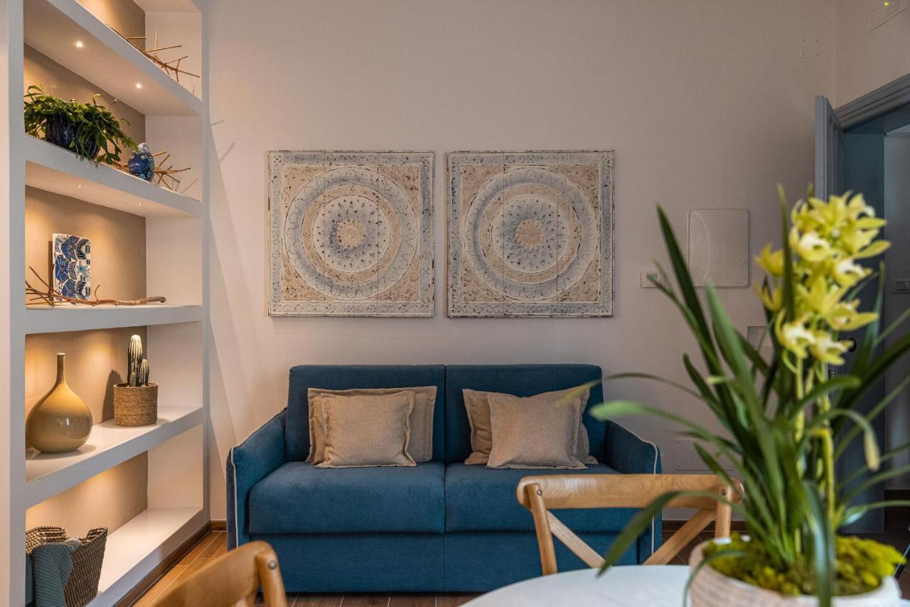 Regina Minor Apartment Монополи Екстериор снимка